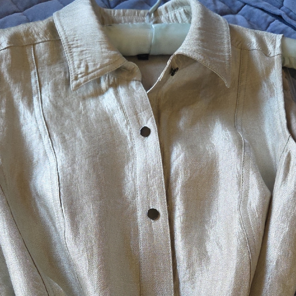 White House Black Market Gold Button Down Dress Size 4 - Picture 2 of 8